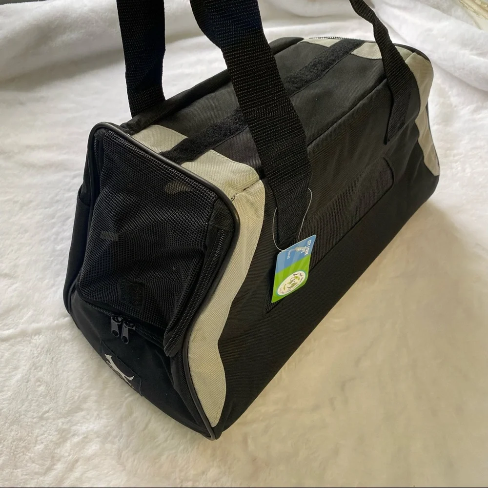Pet Carrier Black NWT